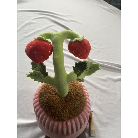 Greenhouse by Russ Strawberry Plant Watering Can Plush Toy Pink NWT - Picture 2 of 7